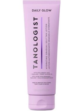 Tanologist Daily Glow Gradual Self Tan Lotion Fair To Medium hyaluronic acid 🆕